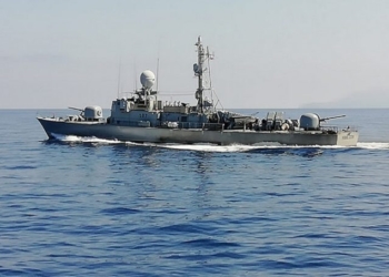 507 TNS Himilcon, Tunisian Navy Albatroz class fast attack vessel during a Passing exercise with the Standing NATO Mine Counter Measures Group 2