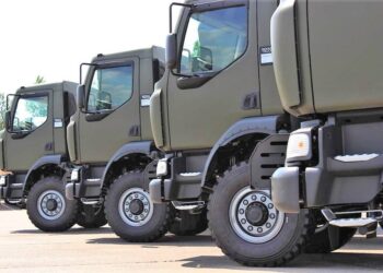 Egypt and Renault discusses co-production of military trucks