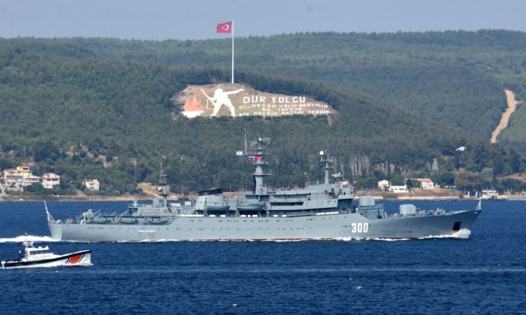The Russian Navy training ship “Smolnyy” on Aug. 25 crossed the Dardanelles Strait for the Marmara Sea in Çanakkale.(Image by Turkish Coast Guard)