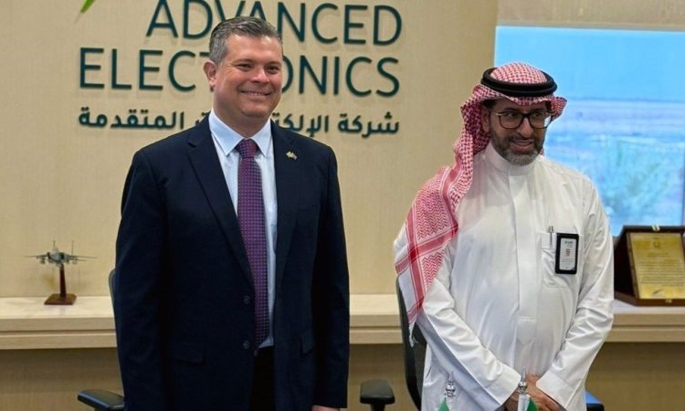 HENSOLDT South Africa's GEW and SAMI-AEC sign landmark EW capability contract