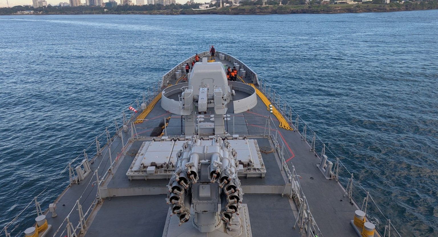 Ins Triput Indian Navy frigate INS Trikand arrives Kenya to bolster defence ties ...