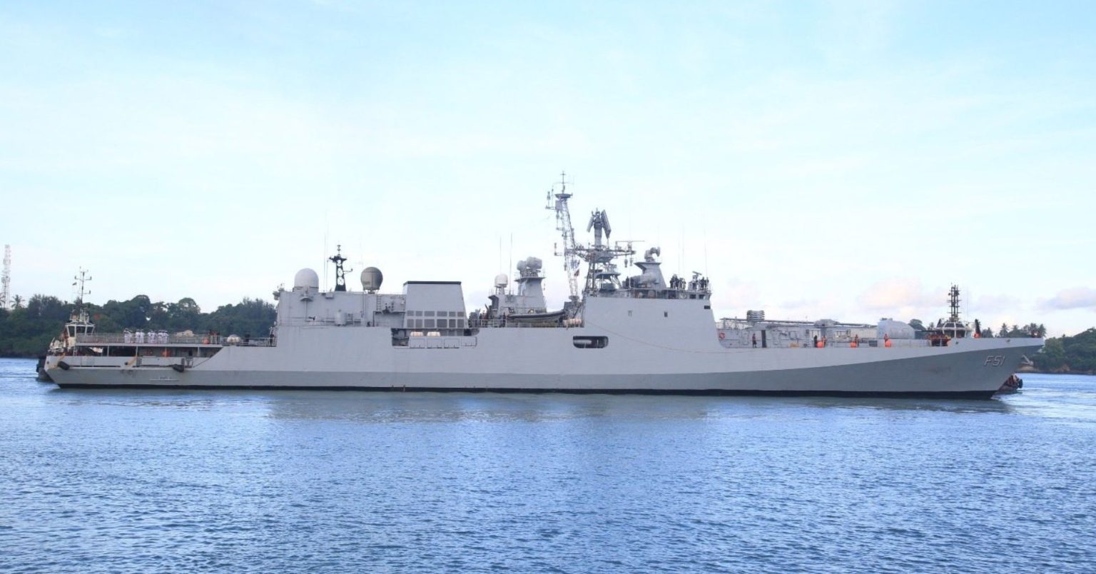Ins Triput Indian Navy frigate INS Trikand arrives Kenya to bolster defence ties ...