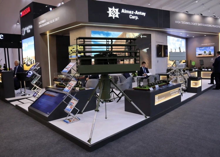 Russia's Almaz-Antey Air and Space Defence Corporation used the El Alamein International Airshow 2026 to unveil the 1L122ME compact multifunctional radar outside Russia for the first time